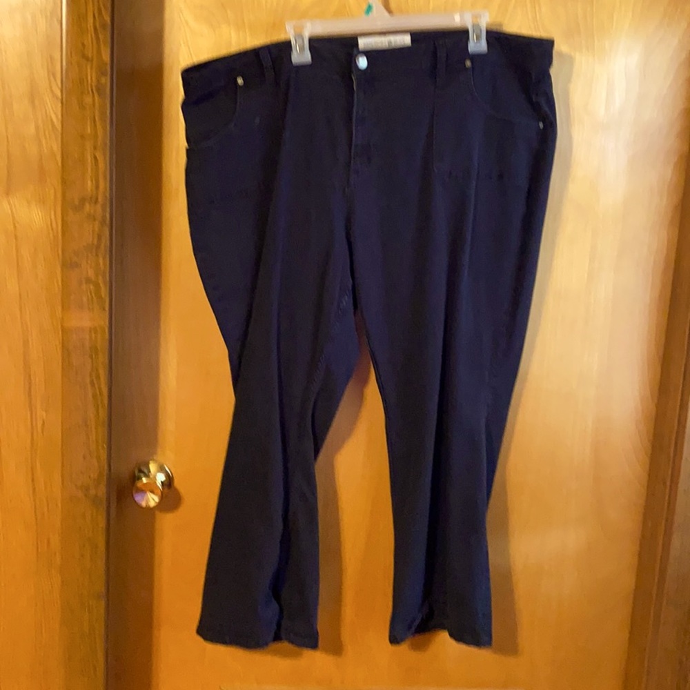 ⭐️❤️⭐️❤️Black jeans great condition BUNDLE AND SAVE 3 jeans/pants FOR $25.00